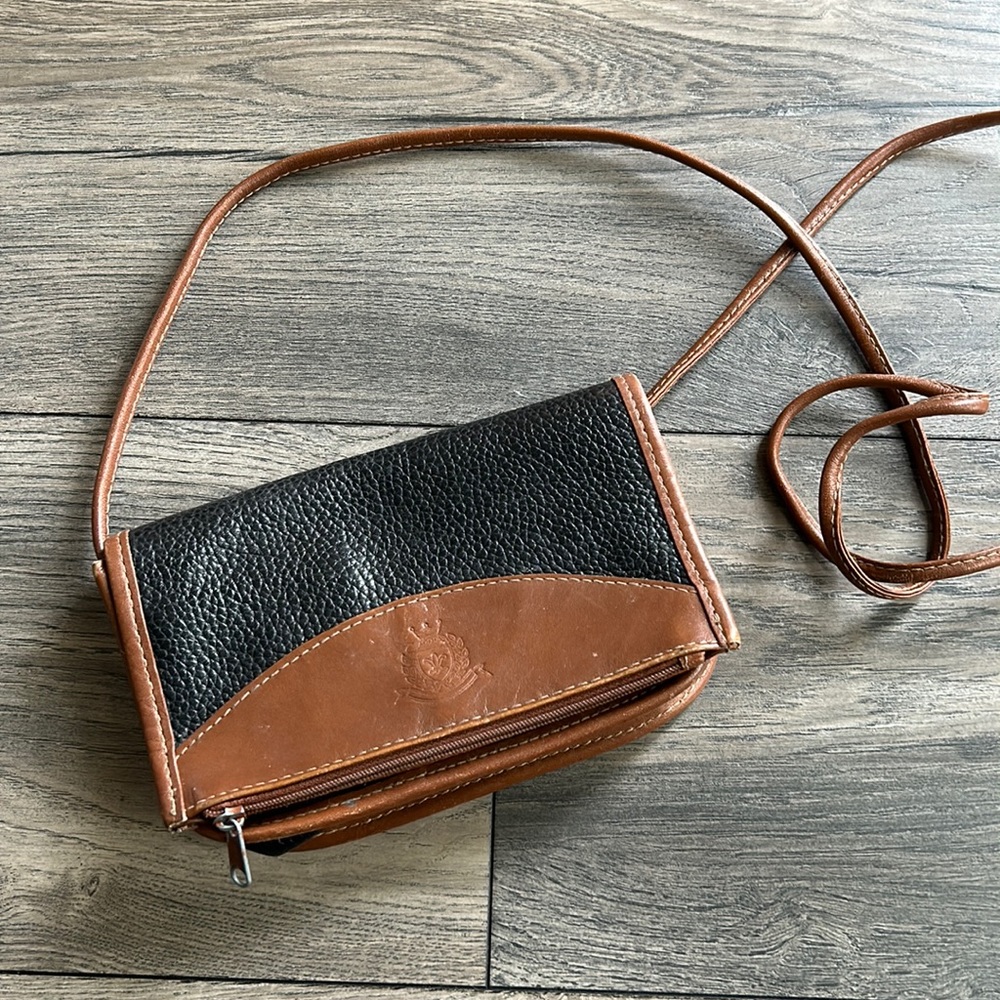 Partners Mervyns Small Pebbled Leather Crossbody